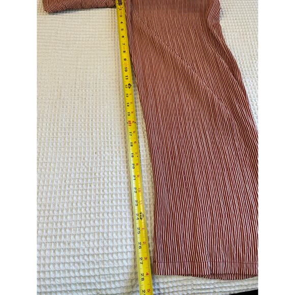 Mid Ref Red Pinstriped Flutter Sleeve Wide Leg Summer Style Jumpsuit Small - Picture 8 of 13